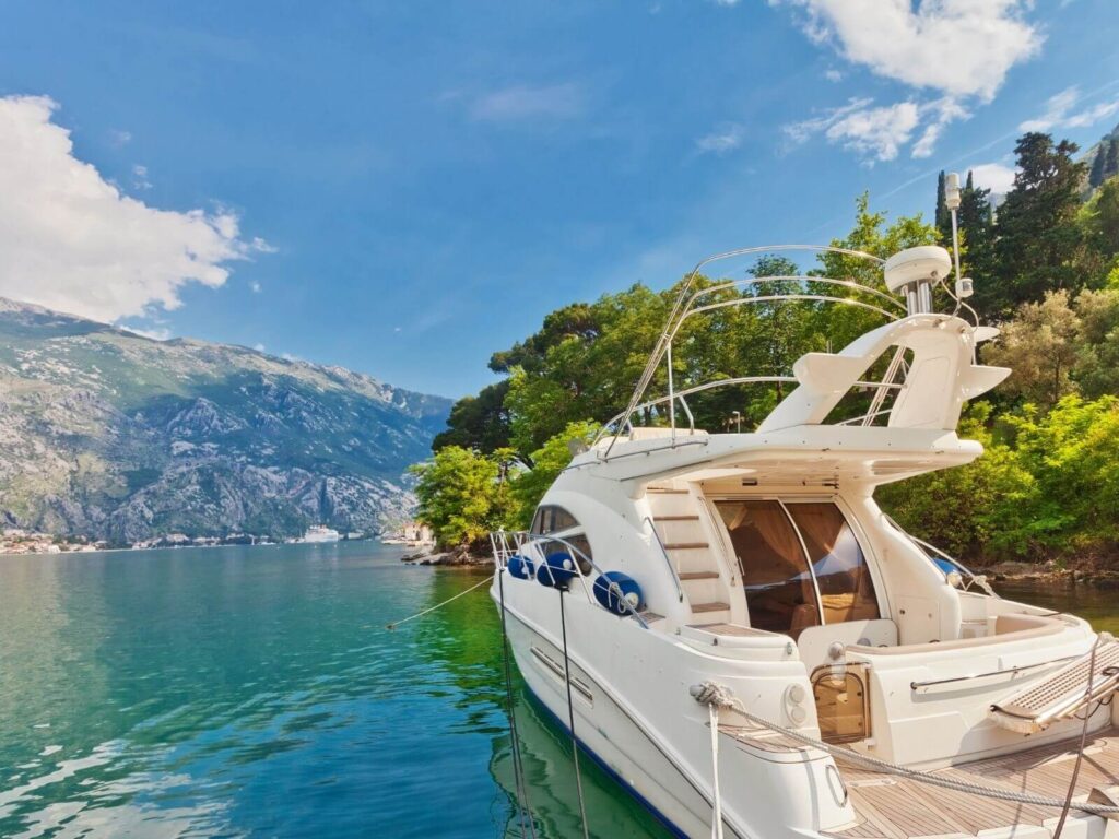 onde passear de lancha em SP